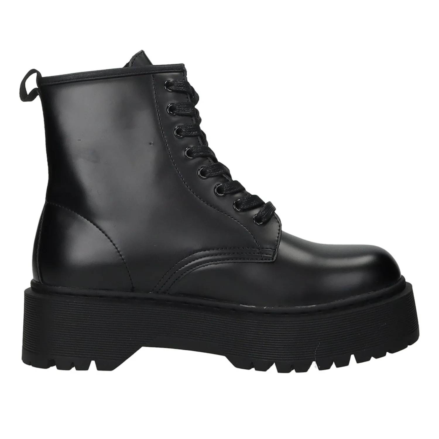 Stivali Bassi|Stivaletti Bassi>Tata Italia Anfibi. Tacco alto 4cm Nero