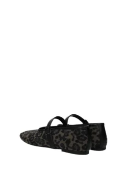 Ballerine><noscript><img width=