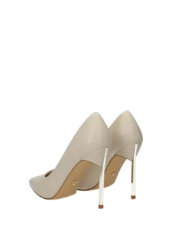 Décolleté><noscript><img width=