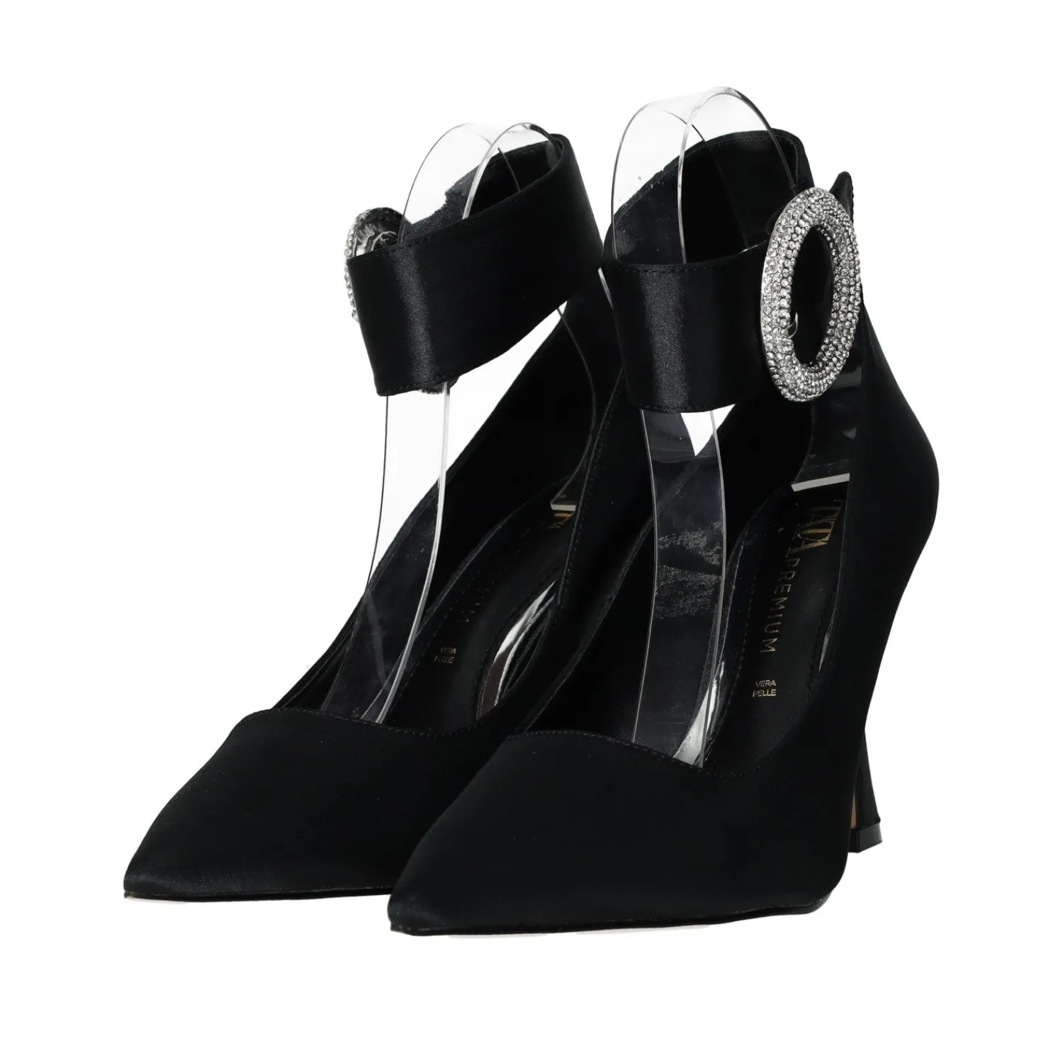 Décolleté|Articoli In Promozione>Tata Italia Décolleté con fibbia in giiello.Tacco alto 10cm Nero