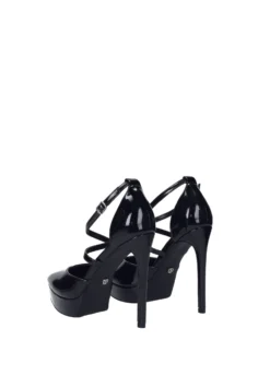 Décolleté><noscript><img width=