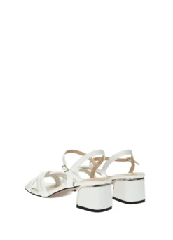 Sandali><noscript><img width=