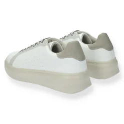 Sneakers><noscript><img width=