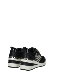 Sneakers><noscript><img width=