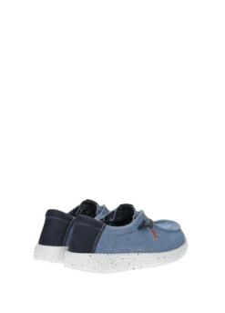 Sneakers><noscript><img width=