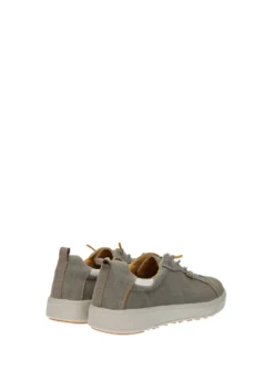 Sneakers><noscript><img width=