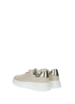 Sneakers><noscript><img width=