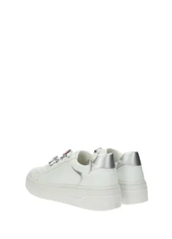 Sneakers><noscript><img width=