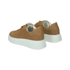 Sneakers><noscript><img width=