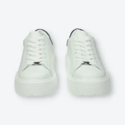 Sneakers><noscript><img width=