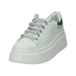 Sneakers><noscript><img width=